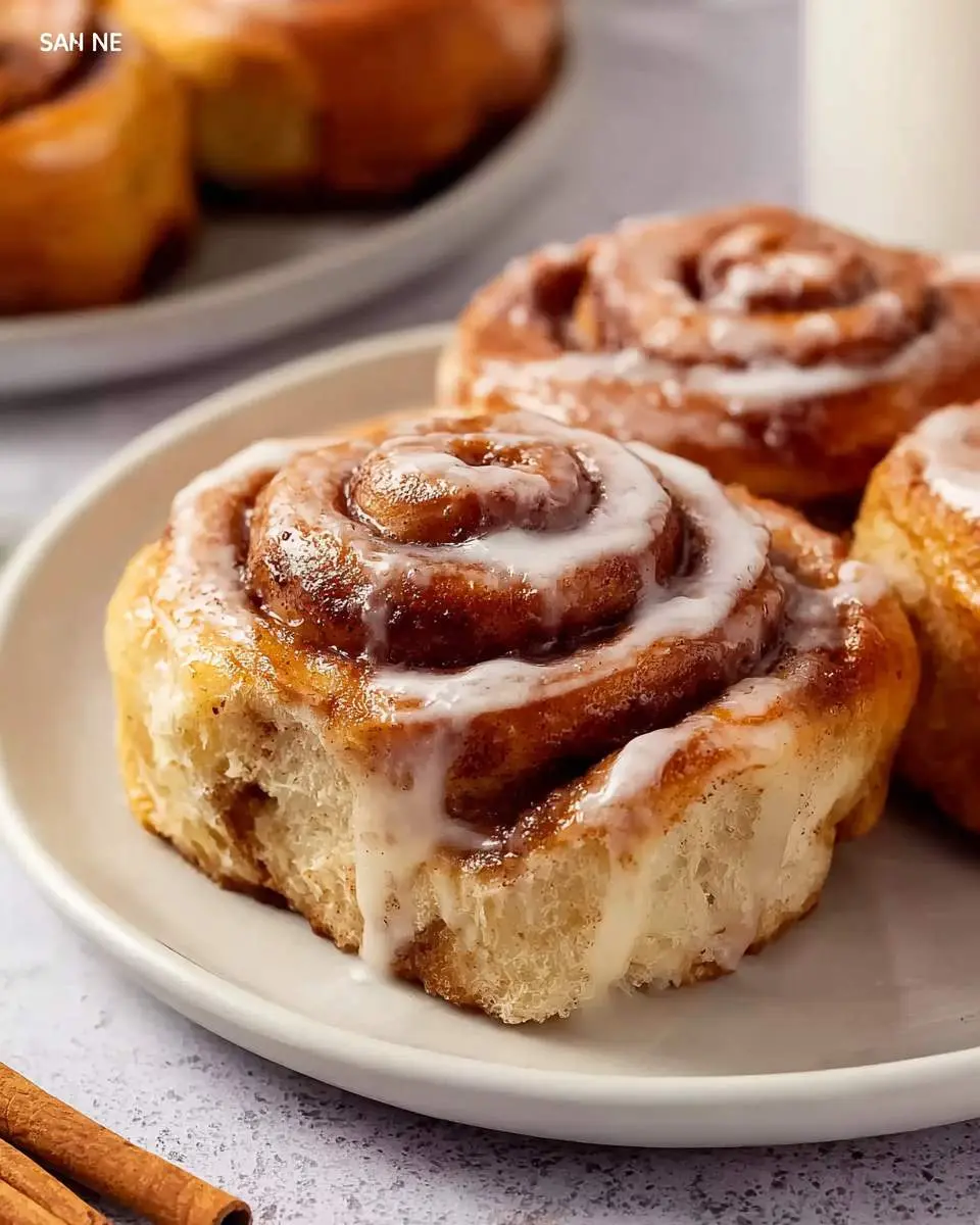 banana bread cinnamon rolls recipe